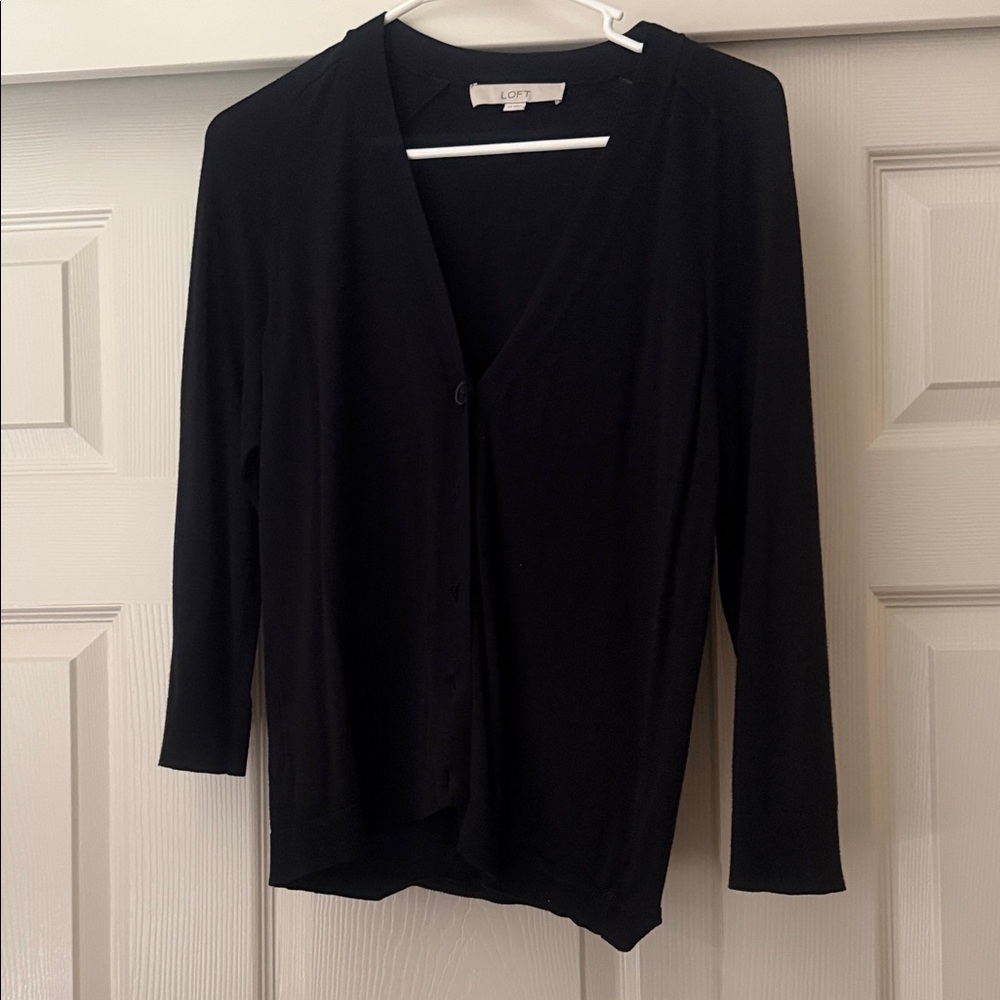 LOFT Black Lightweight V-Neck 3/4 Sleeve Button Cardigan